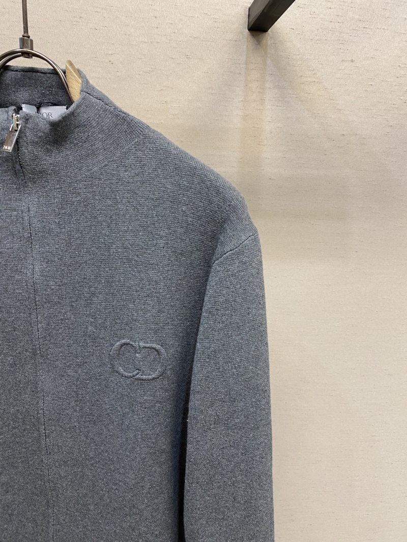 chr1st1an D10r sweaters